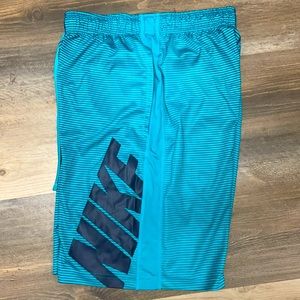 Nike Shorts Medium